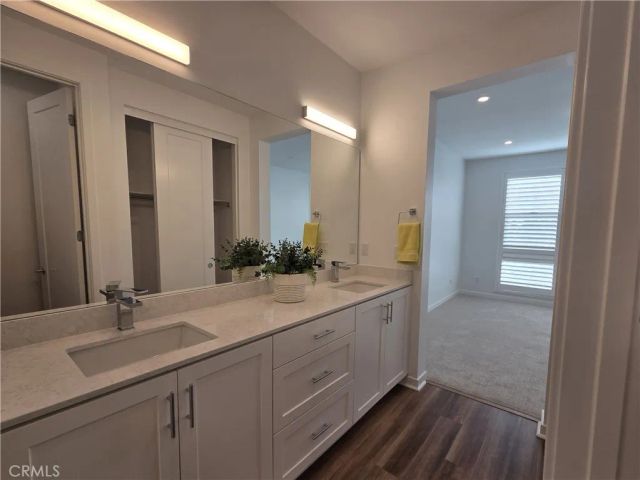 121 Placemark, Irvine, CA 92614