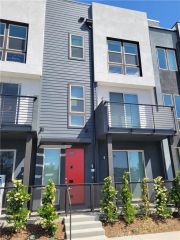 121 Placemark, Irvine, CA 92614