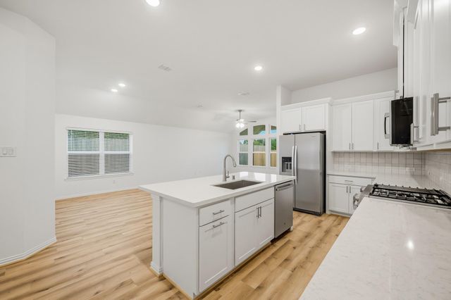 16634 Villa Del Mar Lane, Friendswood, TX 77546