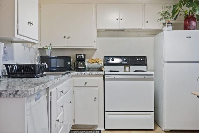 2321 N Meridian Avenue, Oklahoma City, OK 73107