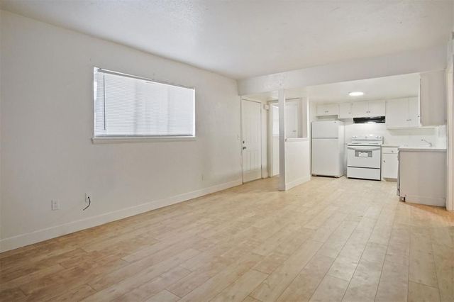 2321 N Meridian Avenue, Oklahoma City, OK 73107