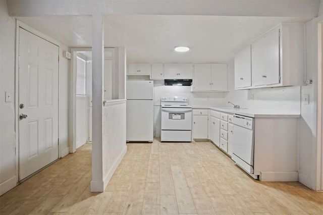 2321 N Meridian Avenue, Oklahoma City, OK 73107