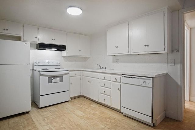 2321 N Meridian Avenue, Oklahoma City, OK 73107