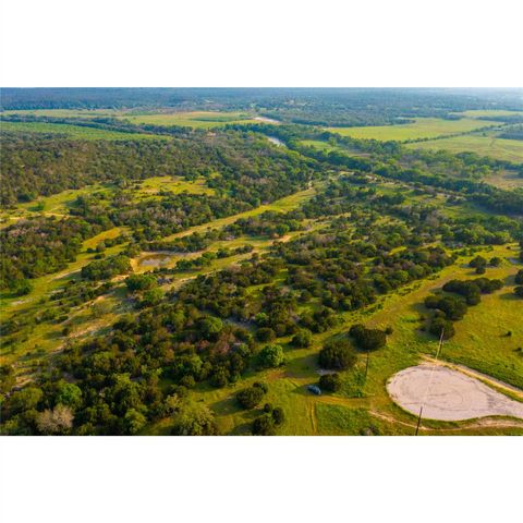 000 River Shoals DR, Kempner, TX 76539