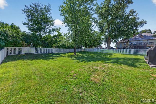 104 Langtree Drive, Wentzville, MO 63385
