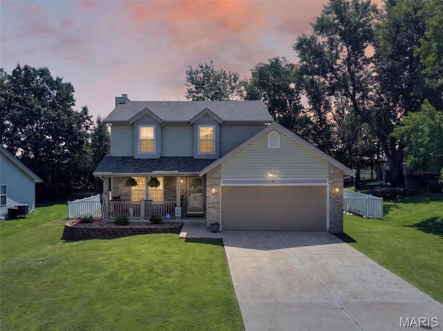 104 Langtree Drive, Wentzville, MO 63385
