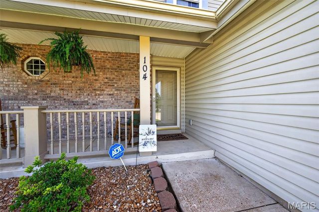 104 Langtree Drive, Wentzville, MO 63385
