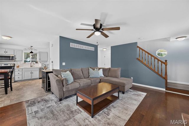 104 Langtree Drive, Wentzville, MO 63385