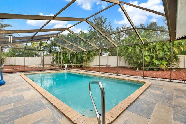 13400 RUSTIC PINES BOULEVARD S, Seminole, FL 33776