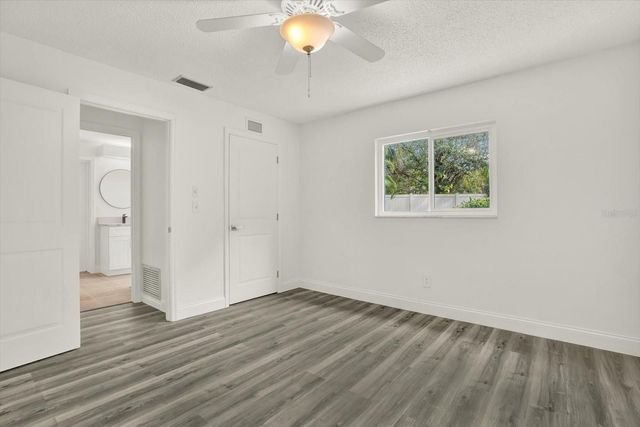 13400 RUSTIC PINES BOULEVARD S, Seminole, FL 33776