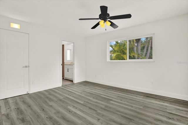 13400 RUSTIC PINES BOULEVARD S, Seminole, FL 33776