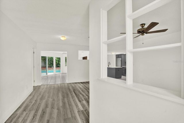 13400 RUSTIC PINES BOULEVARD S, Seminole, FL 33776