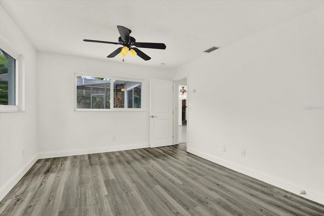 13400 RUSTIC PINES BOULEVARD S, Seminole, FL 33776