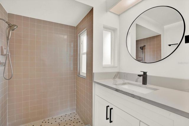 13400 RUSTIC PINES BOULEVARD S, Seminole, FL 33776