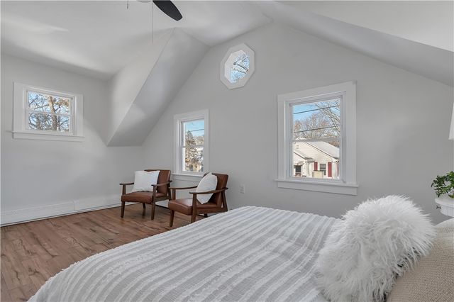 10 Booth Avenue, East Providence, RI 02915