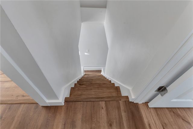 10 Booth Avenue, East Providence, RI 02915