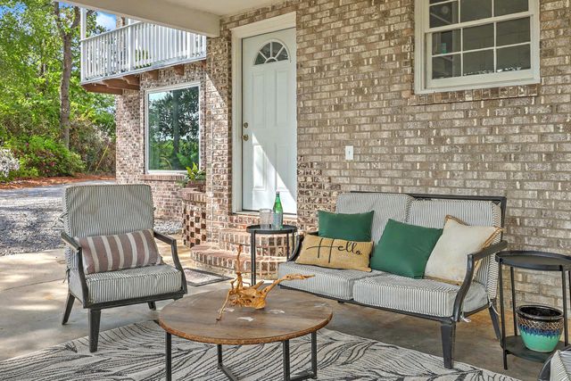 2340 Ashley River Road, Charleston, SC 29414