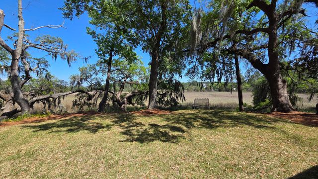 2340 Ashley River Road, Charleston, SC 29414