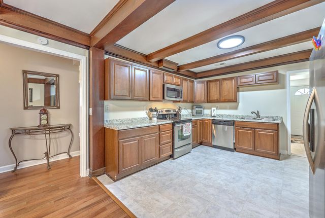 2340 Ashley River Road, Charleston, SC 29414