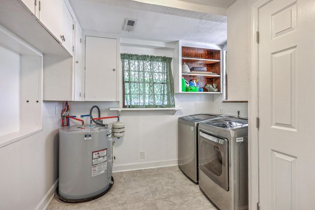 2340 Ashley River Road, Charleston, SC 29414