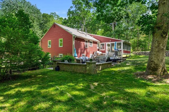 18 Kimball Ave, Wenham, MA 01984