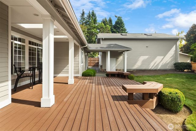 8310 214th Place SW, Edmonds, WA 98026