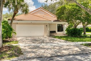 9701 NW 18th Court, Plantation, FL 33322