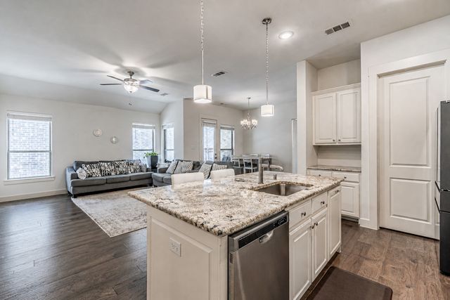 7915 Piedmont Avenue, Frisco, TX 75035