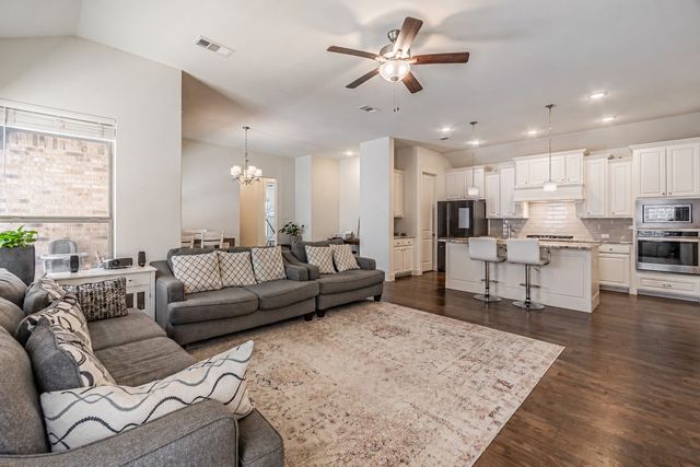 7915 Piedmont Avenue, Frisco, TX 75035