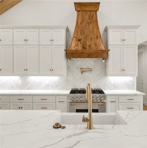 5683 Mill Water Court, Bryan, TX 77808