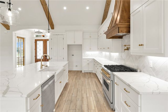 5683 Mill Water Court, Bryan, TX 77808