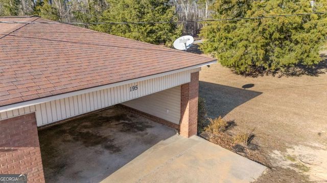 195 Old Savannah Road, Vidalia, GA 30474