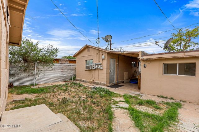 209 N Seville Drive, El Paso, TX 79905