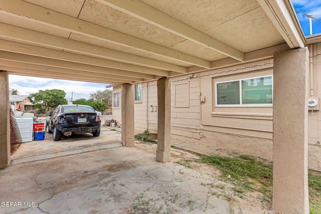 209 N Seville Drive, El Paso, TX 79905