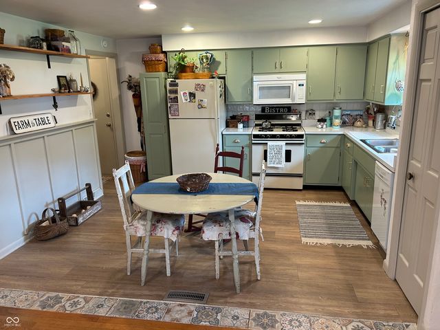 2411 Sheffield Avenue, Anderson, IN 46011