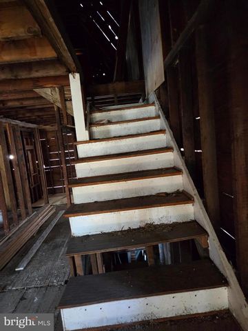 584 PARKWAY AVE, Ewing, NJ 08618