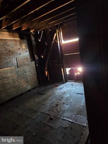 584 PARKWAY AVE, Ewing, NJ 08618