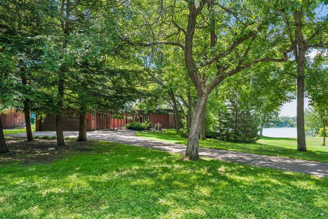 40 E Golden Lake Road, Circle Pines, MN 55014
