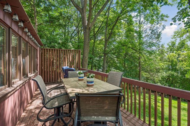 40 E Golden Lake Road, Circle Pines, MN 55014