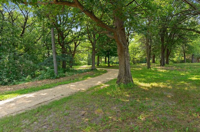 40 E Golden Lake Road, Circle Pines, MN 55014