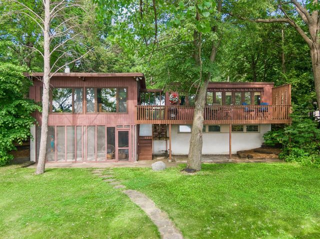 40 E Golden Lake Road, Circle Pines, MN 55014