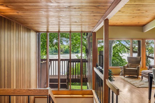 40 E Golden Lake Road, Circle Pines, MN 55014