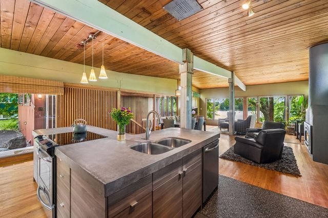 40 E Golden Lake Road, Circle Pines, MN 55014