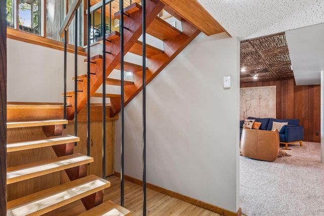 40 E Golden Lake Road, Circle Pines, MN 55014