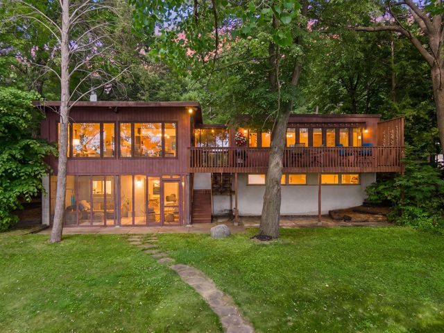 40 E Golden Lake Road, Circle Pines, MN 55014