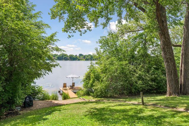40 E Golden Lake Road, Circle Pines, MN 55014