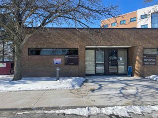 43301 Commons Drive, Clinton Township, MI 48038
