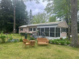 8 Lance Lane, Epsom, NH 03234