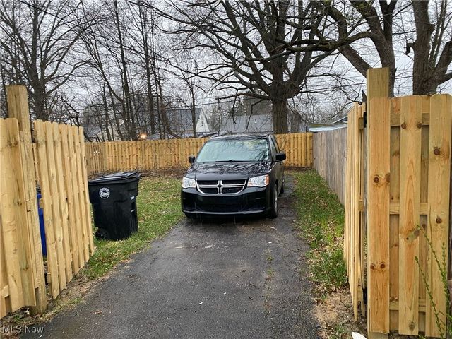 4412 E 144th Street, Cleveland, OH 44128