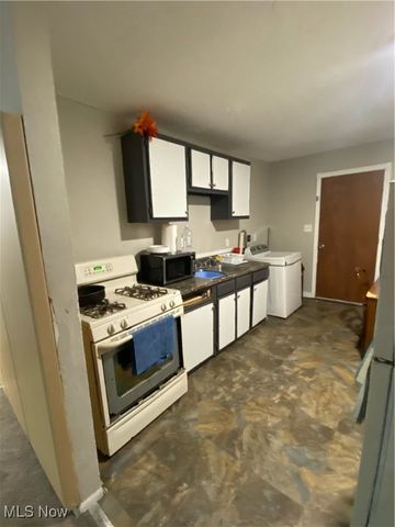 4412 E 144th Street, Cleveland, OH 44128